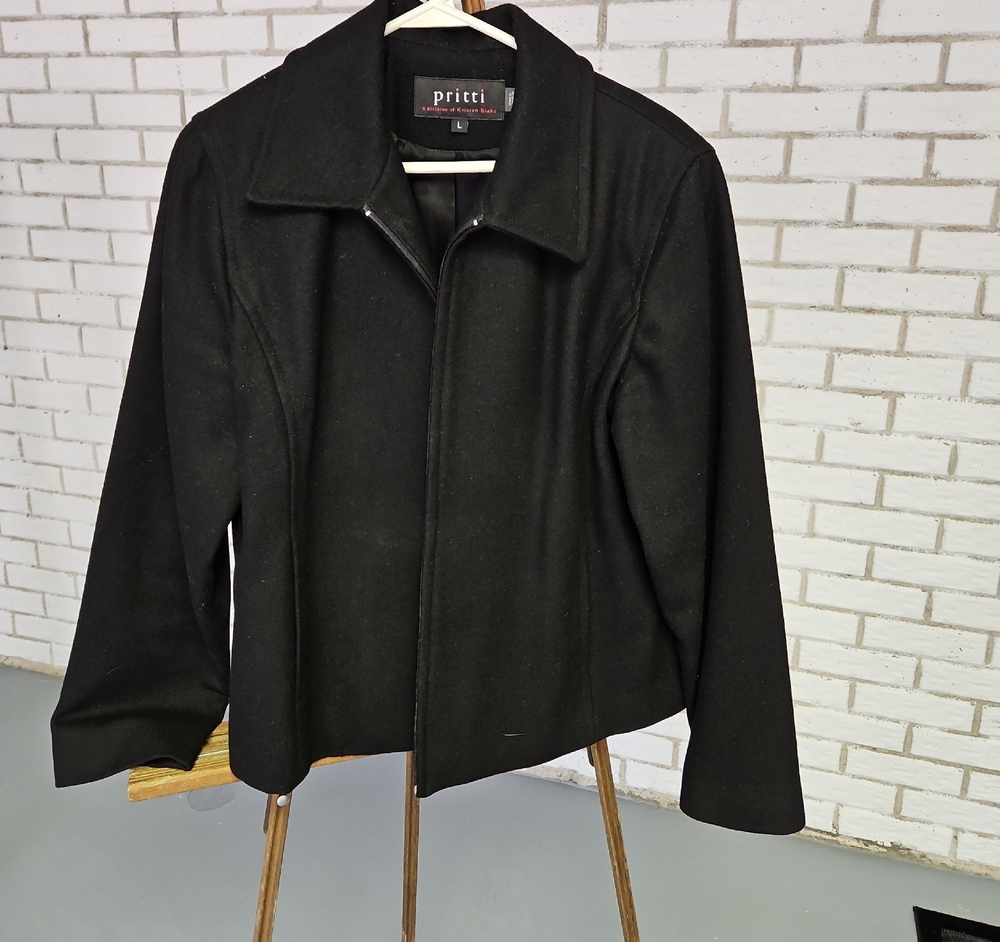 Kristen Blake Black Zip-Front Lightweight Jacket